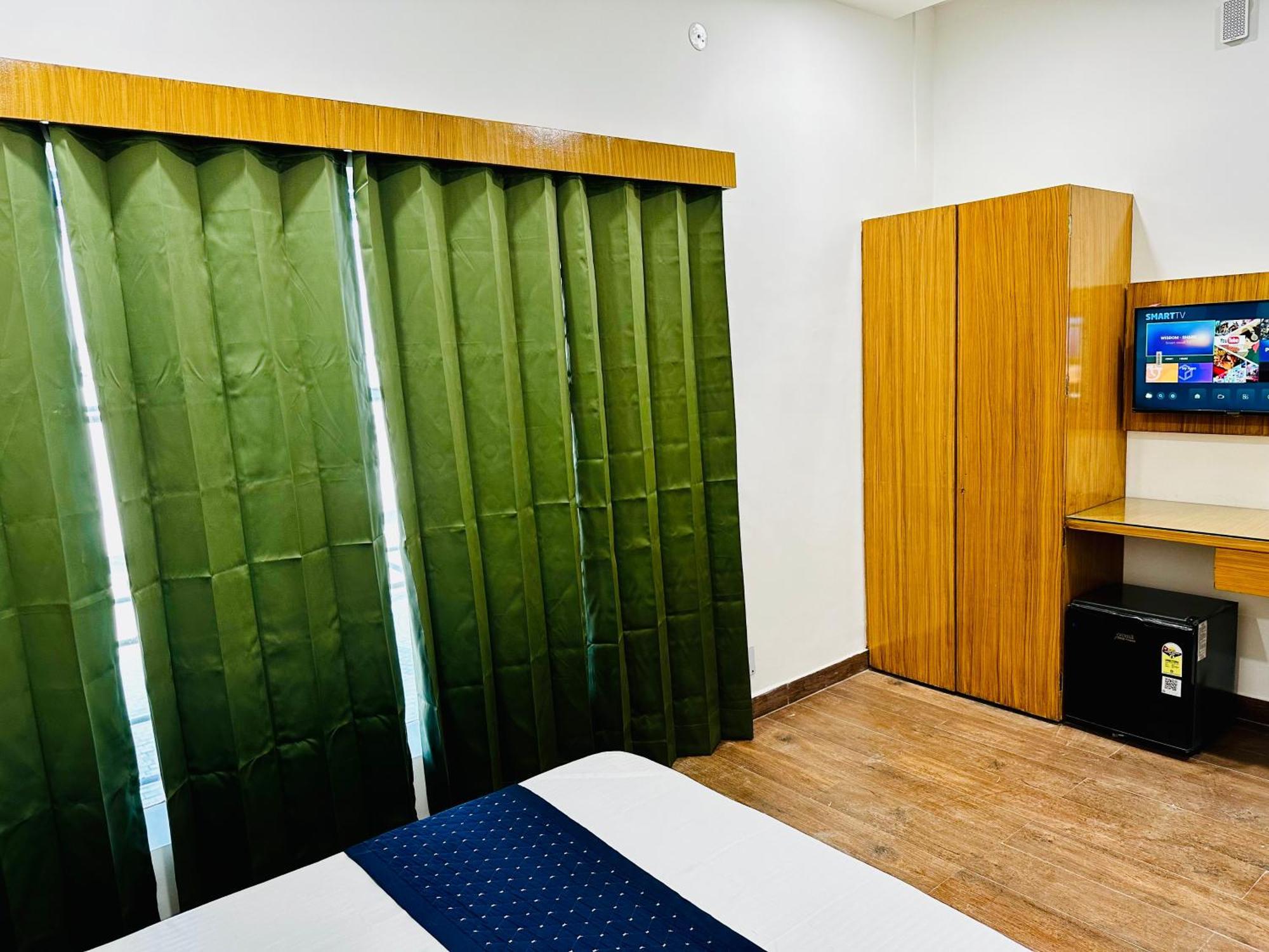 The Loya Hotel Muktsar Eksteriør billede